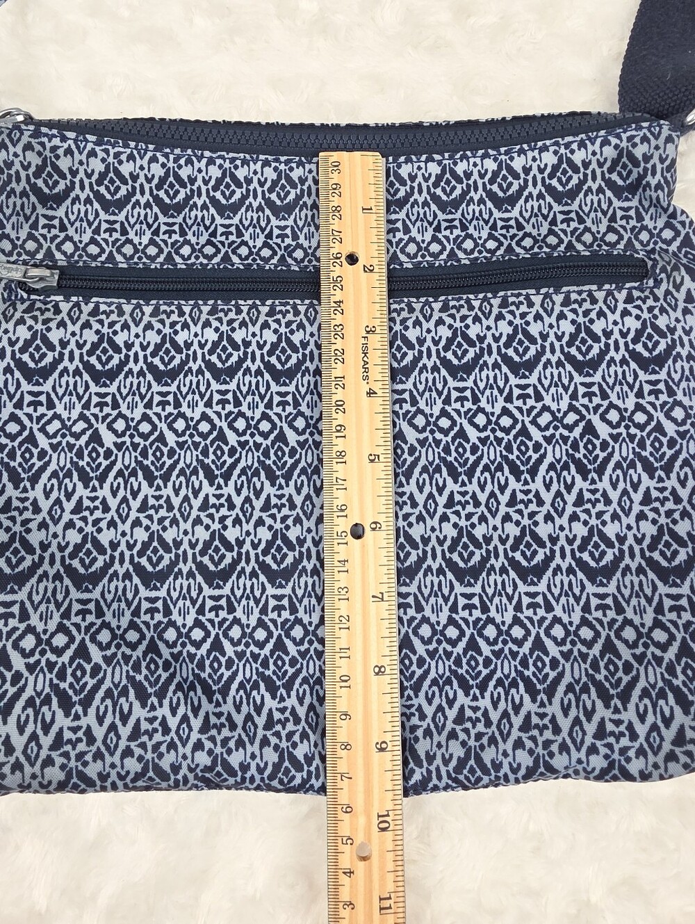 Kipling Alvar Crossbody Bag in a Blue Geometric Pattern - Picture 11 of 11